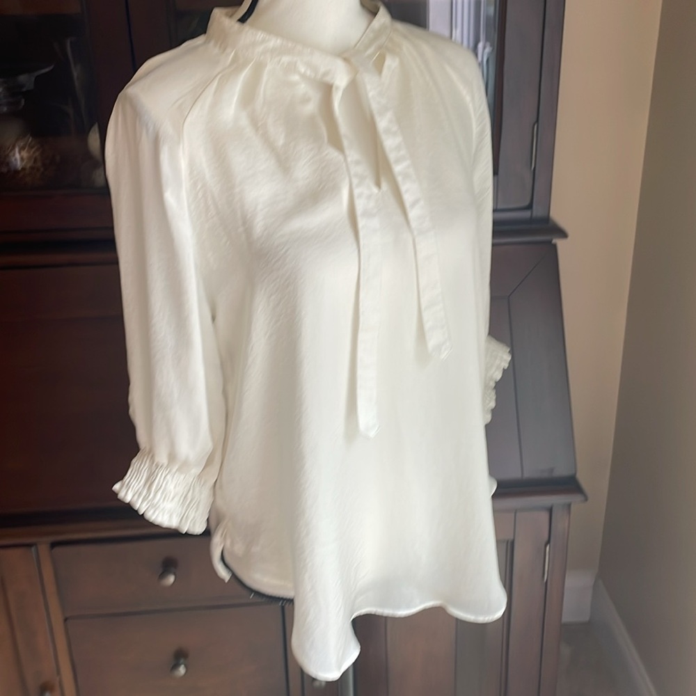 Bishop + Young Cream Blouse M - Picture 9 of 10